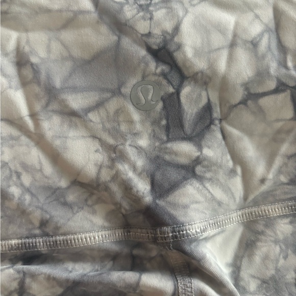 Lululemon marbled wunder under leggings - Picture 3 of 3